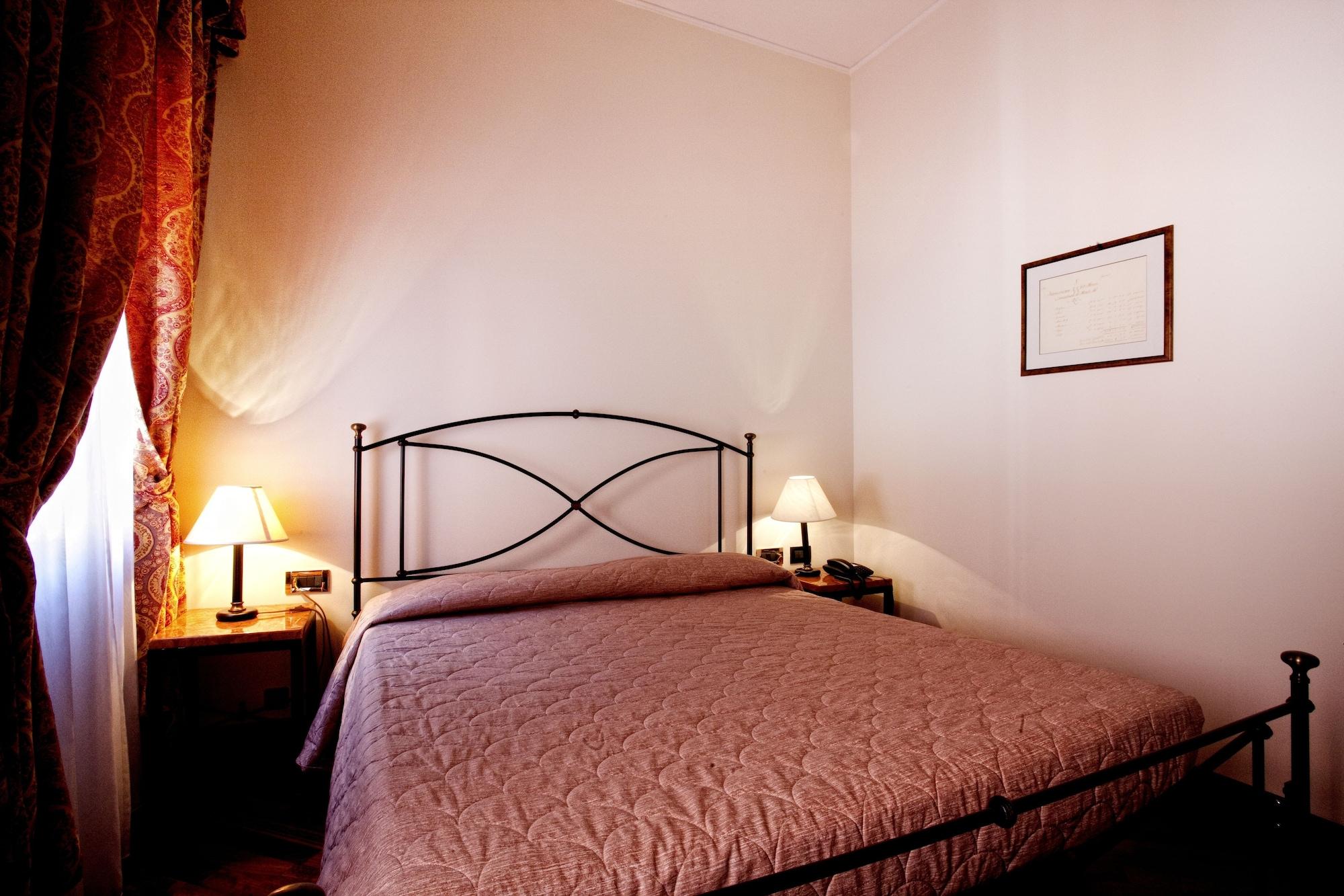 Monte Del Re Hotel Dozza Bagian luar foto