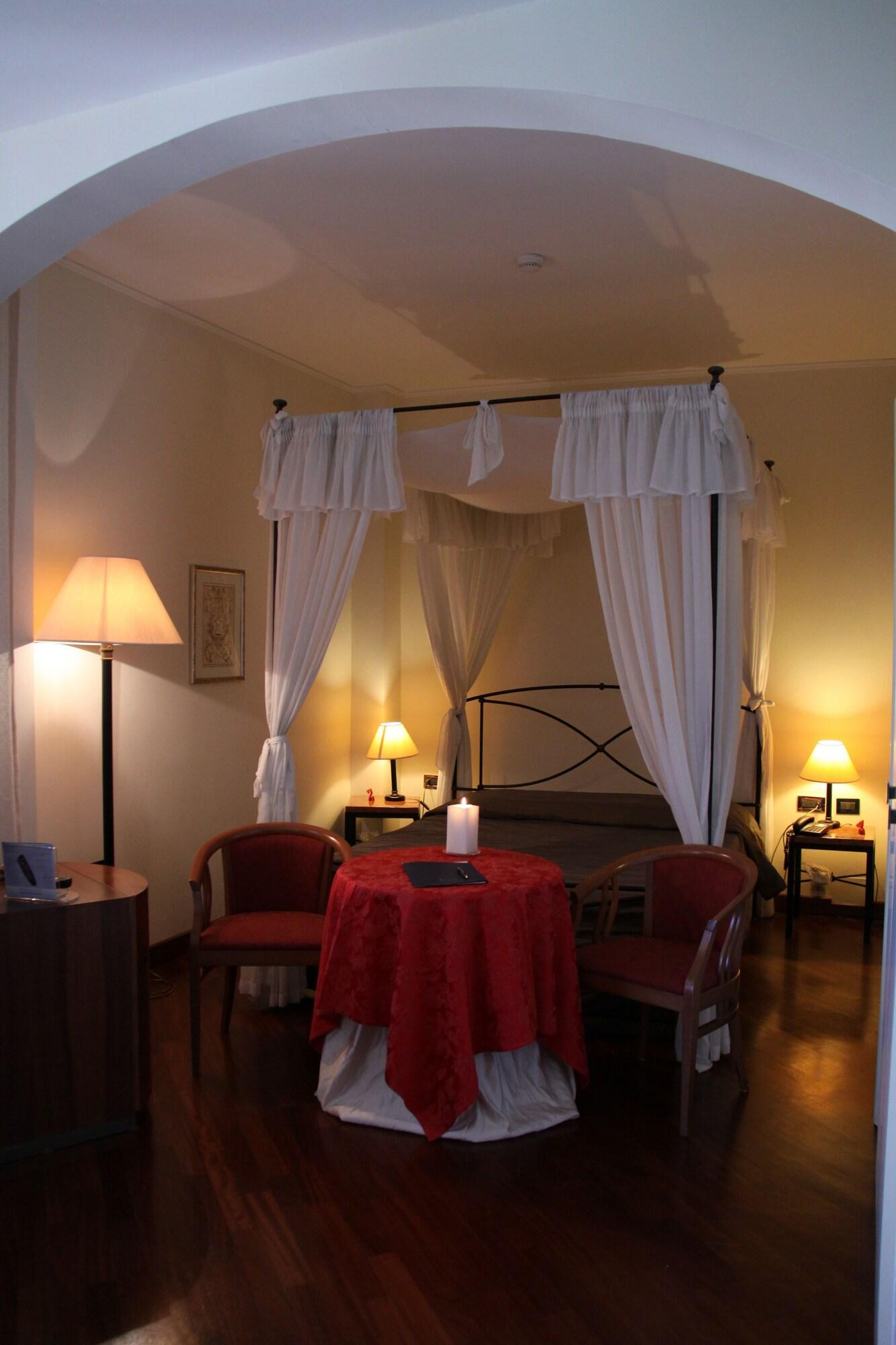 Monte Del Re Hotel Dozza Bagian luar foto